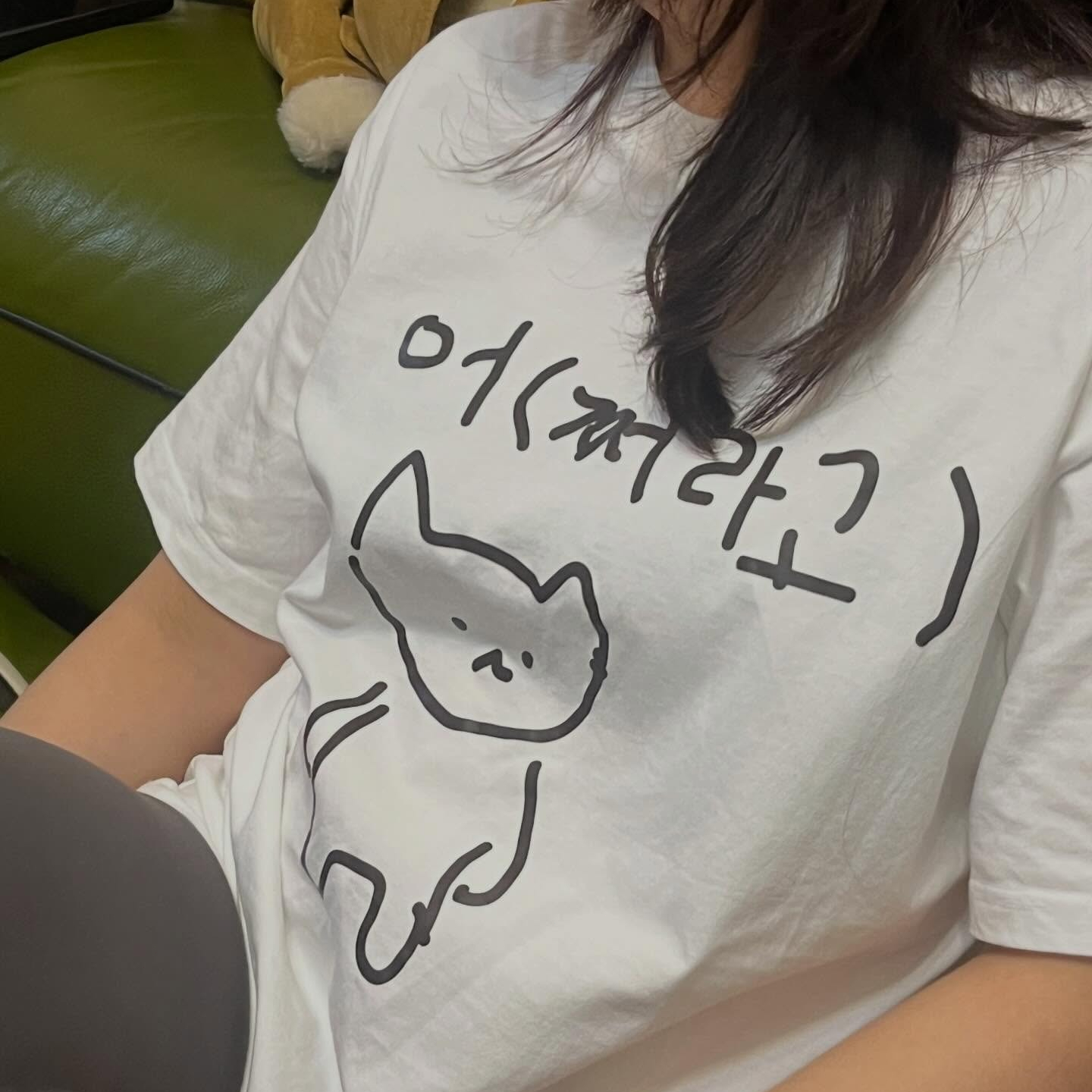 Women's T-shirt with A Illustr – обзор и цена Korean Pants Lifestyle